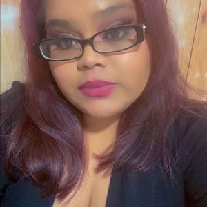 Meet your Posher, Veronica